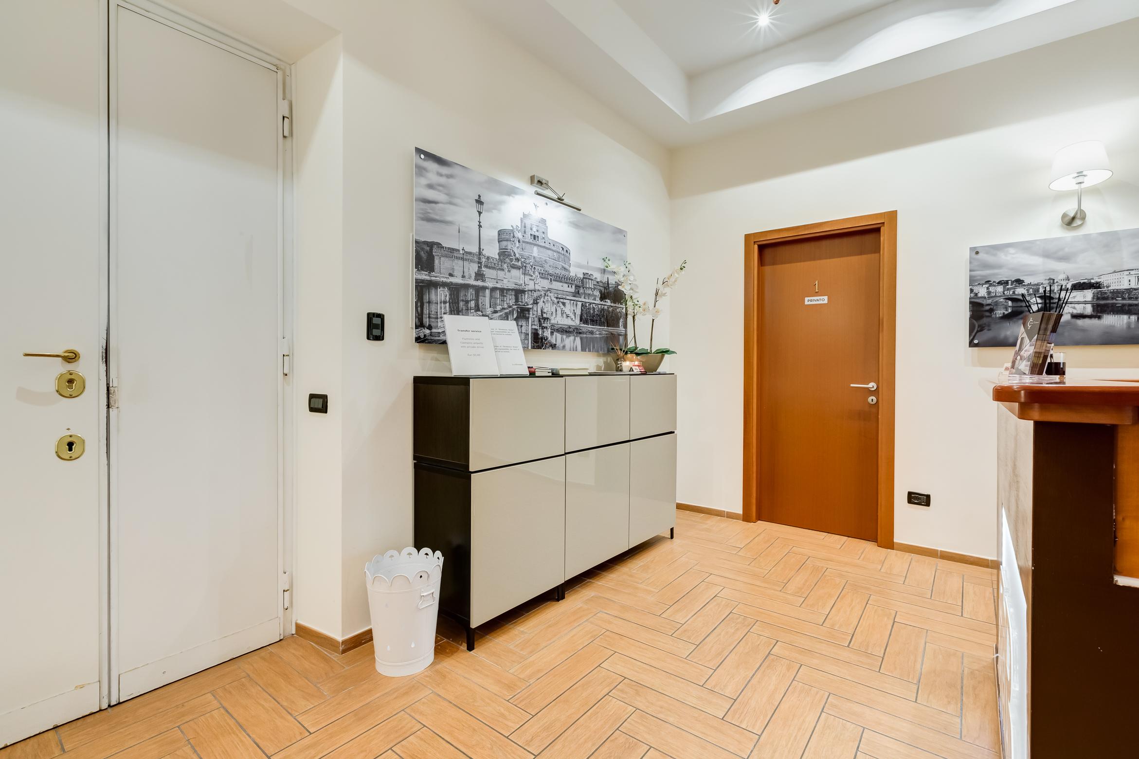 Готель Residenza Roma Екстер'єр фото